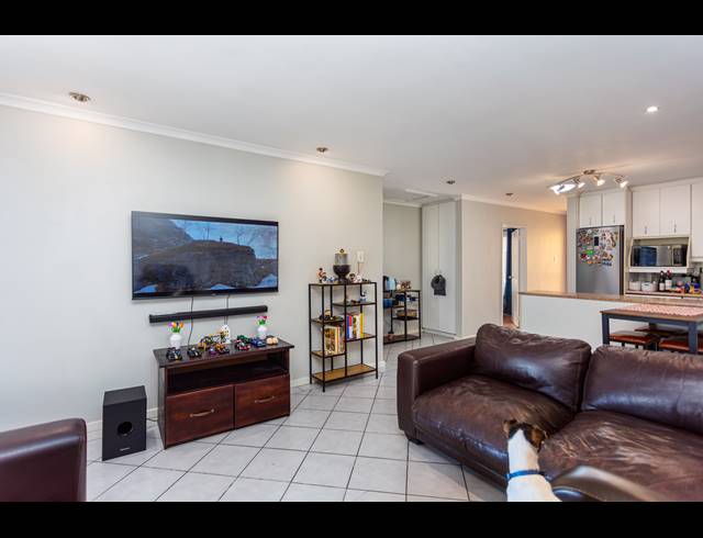 2 BEDROOM HOUSE SOLD IN SONSTRAAL HEIGHTS